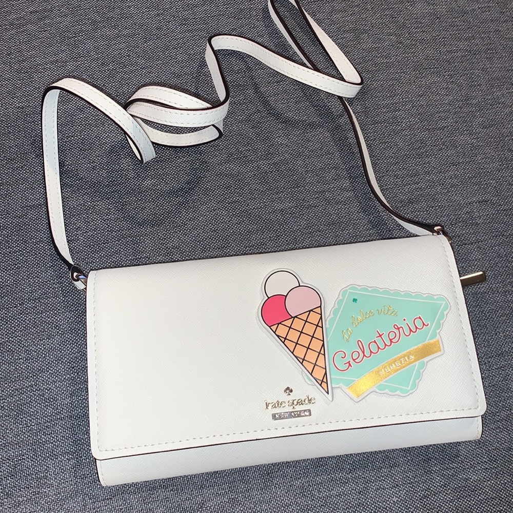Kate Spade y Ice Cream Venice
Stormie Crossbody NEW